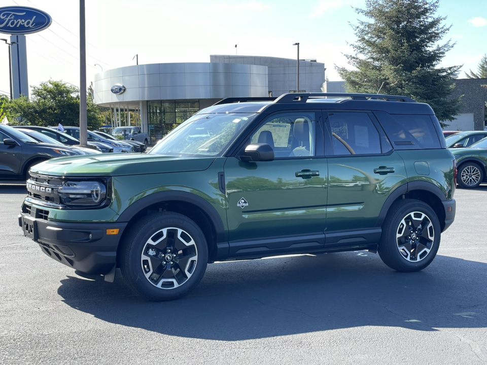 2024 Ford Bronco Sport Outer Banks 3