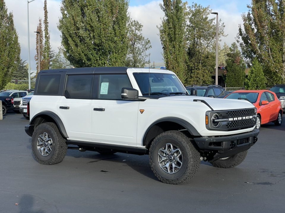 2024 Ford Bronco Badlands 1