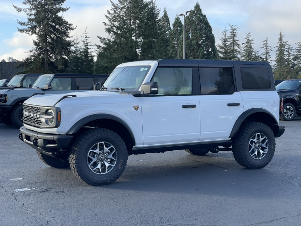 2024 Ford Bronco Badlands 3