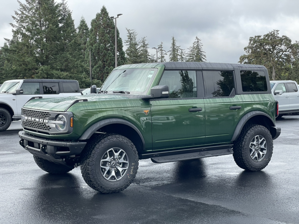 2024 Ford Bronco Badlands 3