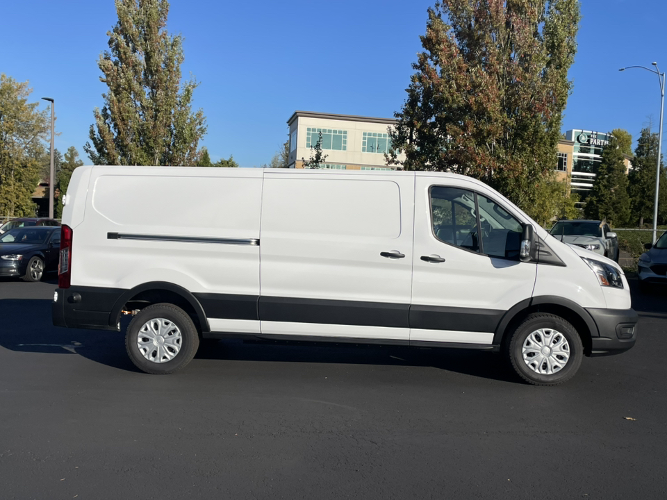 2024 Ford E-Transit-350 Base 2