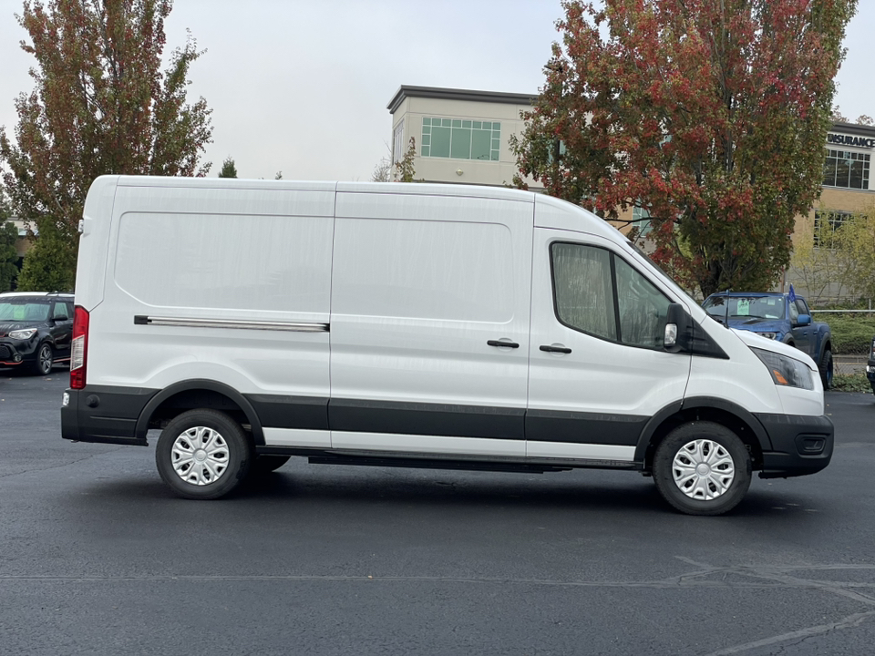 2024 Ford E-Transit-350 Base 2