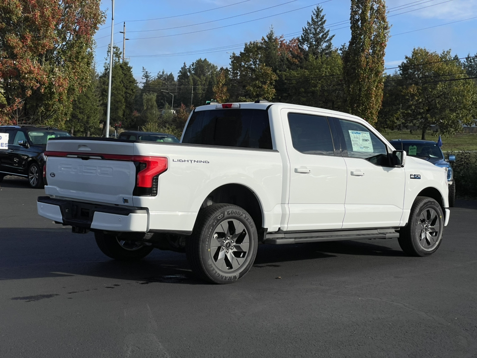 2024 Ford F-150 Lightning Lariat 2