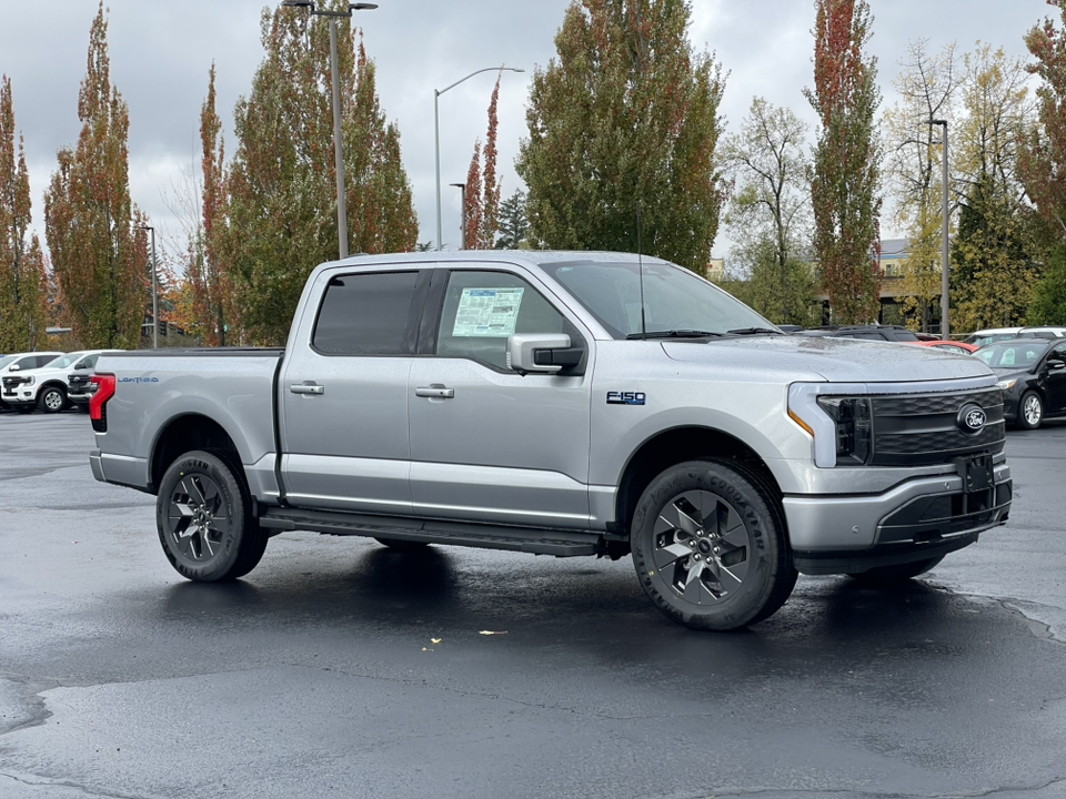 2024 Ford F-150 Lightning Lariat 1