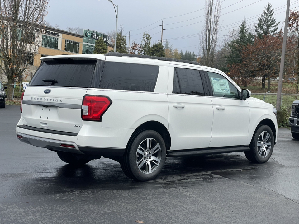 2024 Ford Expedition Max XLT 2