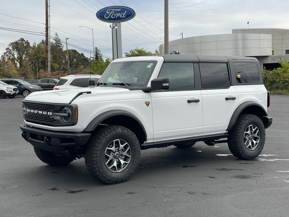 2024 Ford Bronco Badlands 3