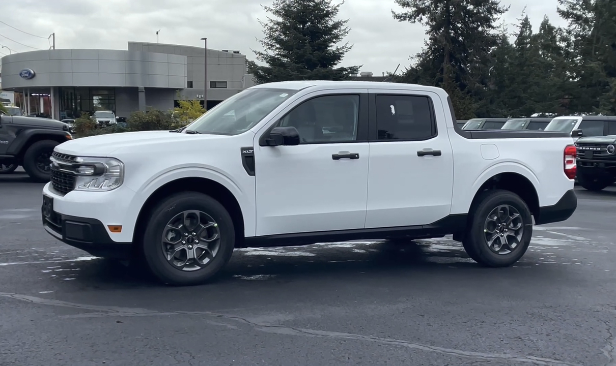 2024 Ford Maverick XLT 3