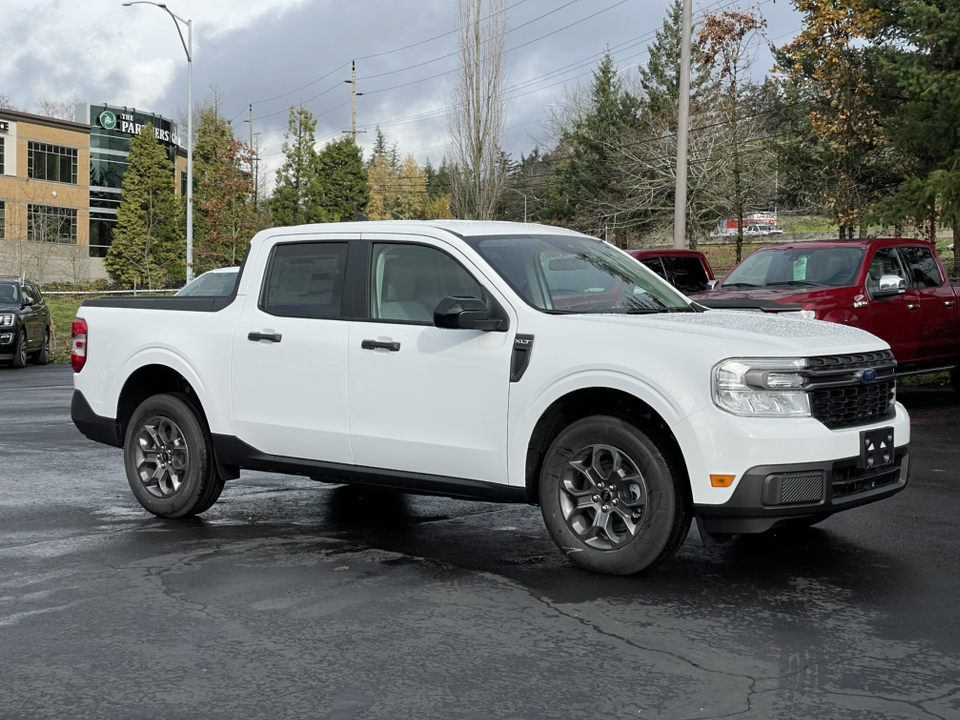 2024 Ford Maverick XLT 1