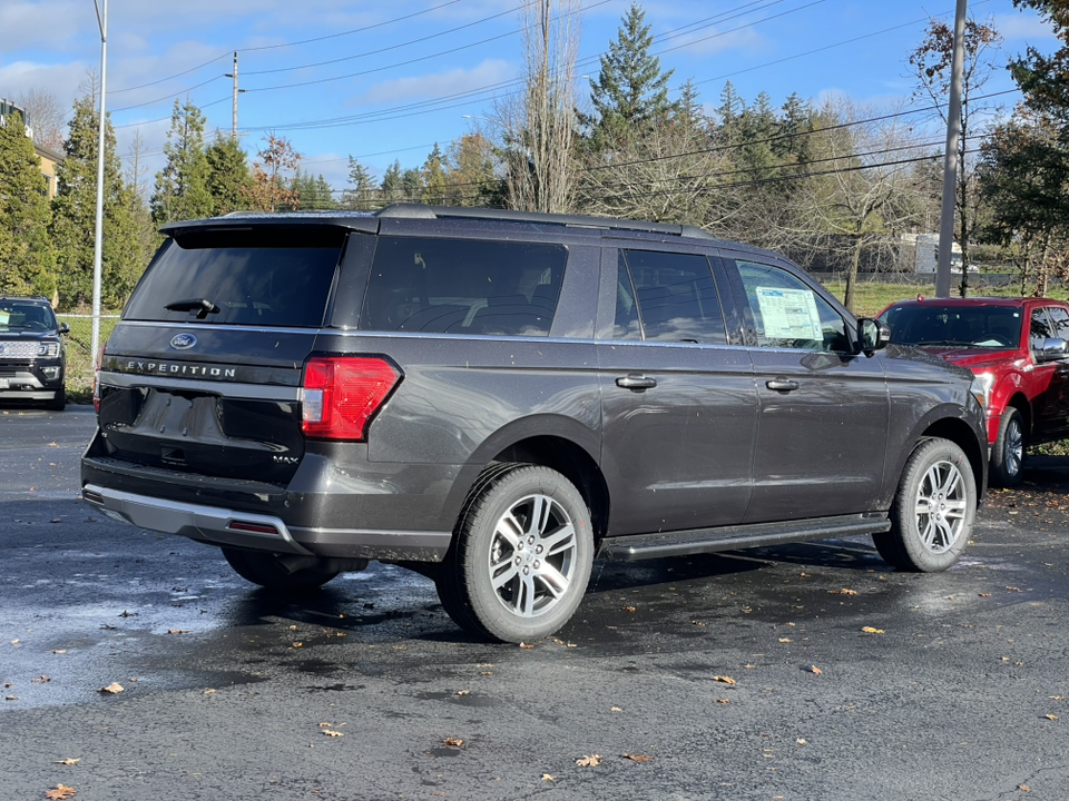 2024 Ford Expedition Max XLT 2