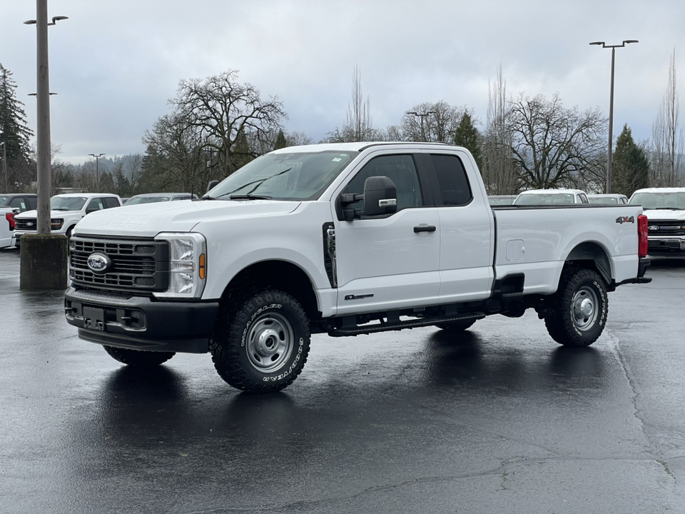 2024 Ford F-350SD XL 3