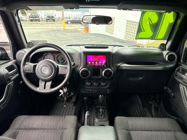 2012 Jeep Wrangler Unlimited Sport 13