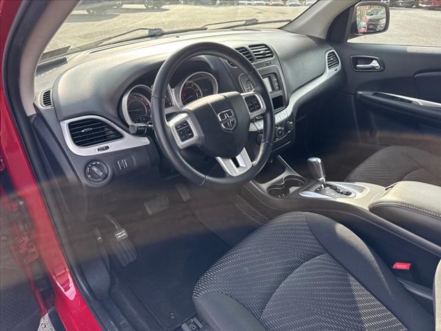 2018 Dodge Journey SXT 10