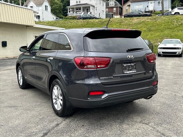 2019 Kia Sorento LX 4