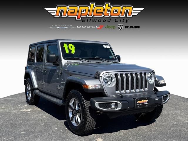 2019 Jeep Wrangler Unlimited Sahara 1