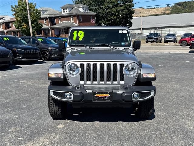 2019 Jeep Wrangler Unlimited Sahara 2