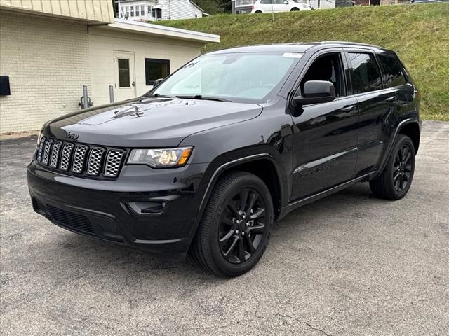 2021 Jeep Grand Cherokee Laredo X 3