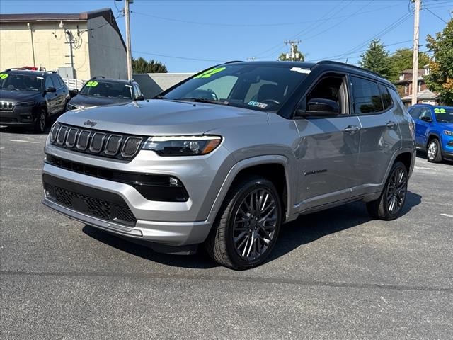 2022 Jeep Compass Limited 3