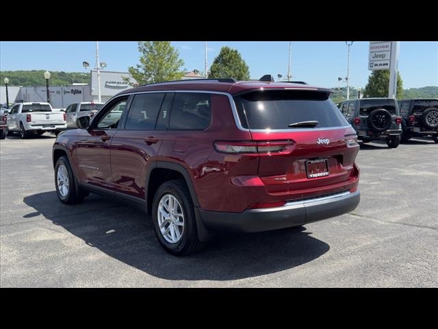 2023 Jeep Grand Cherokee L Laredo 3