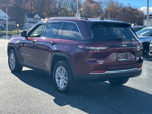 2023 Jeep Grand Cherokee Laredo 5