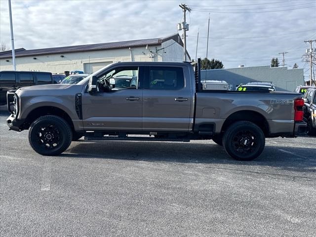 2023 Ford F-350SD XLT 4