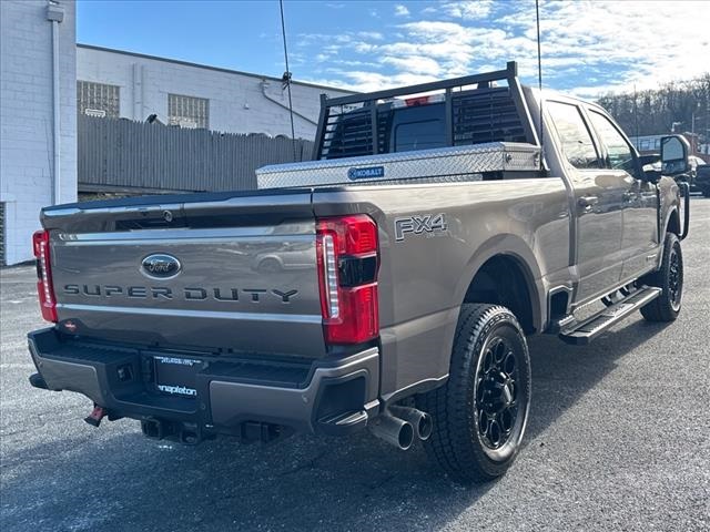 2023 Ford F-350SD XLT 6