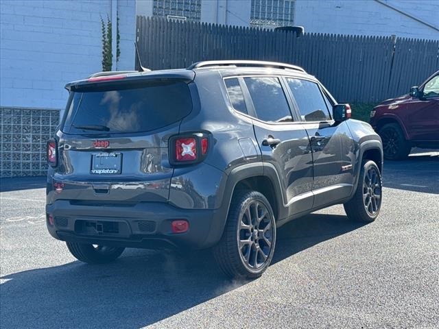 2023 Jeep Renegade  6