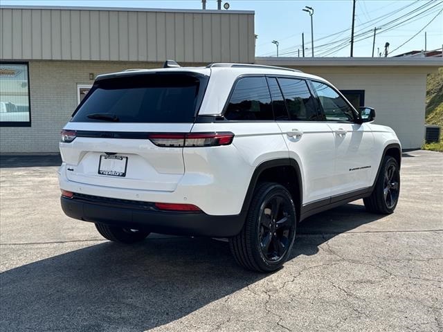 2024 Jeep Grand Cherokee Altitude X 6