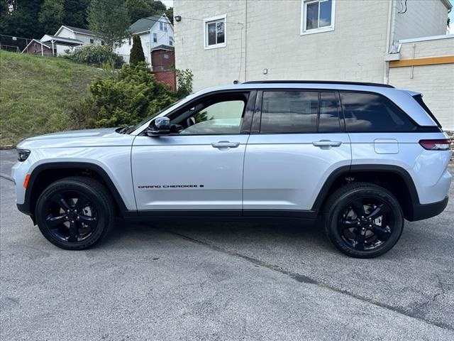 2024 Jeep Grand Cherokee Altitude X 4