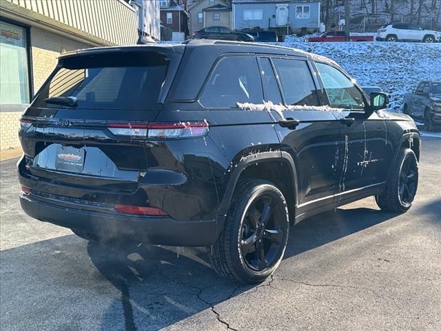 2025 Jeep Grand Cherokee Altitude X 6