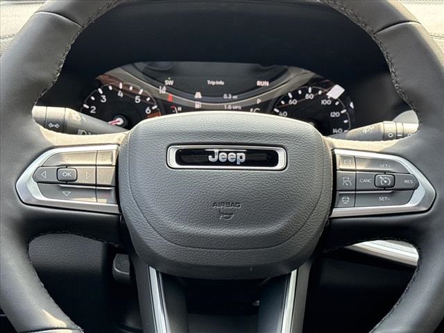 2025 Jeep Compass Limited 14