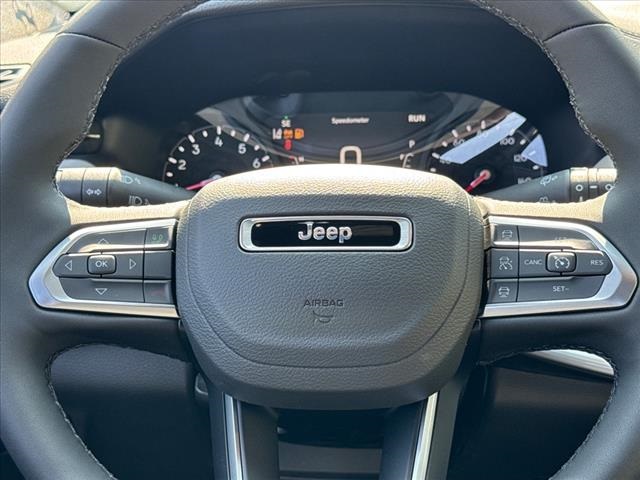 2025 Jeep Compass Limited 14