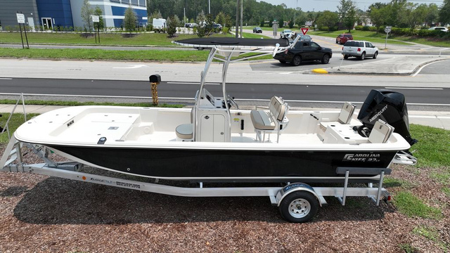 2024 Carolina Skiff 23 LS  2