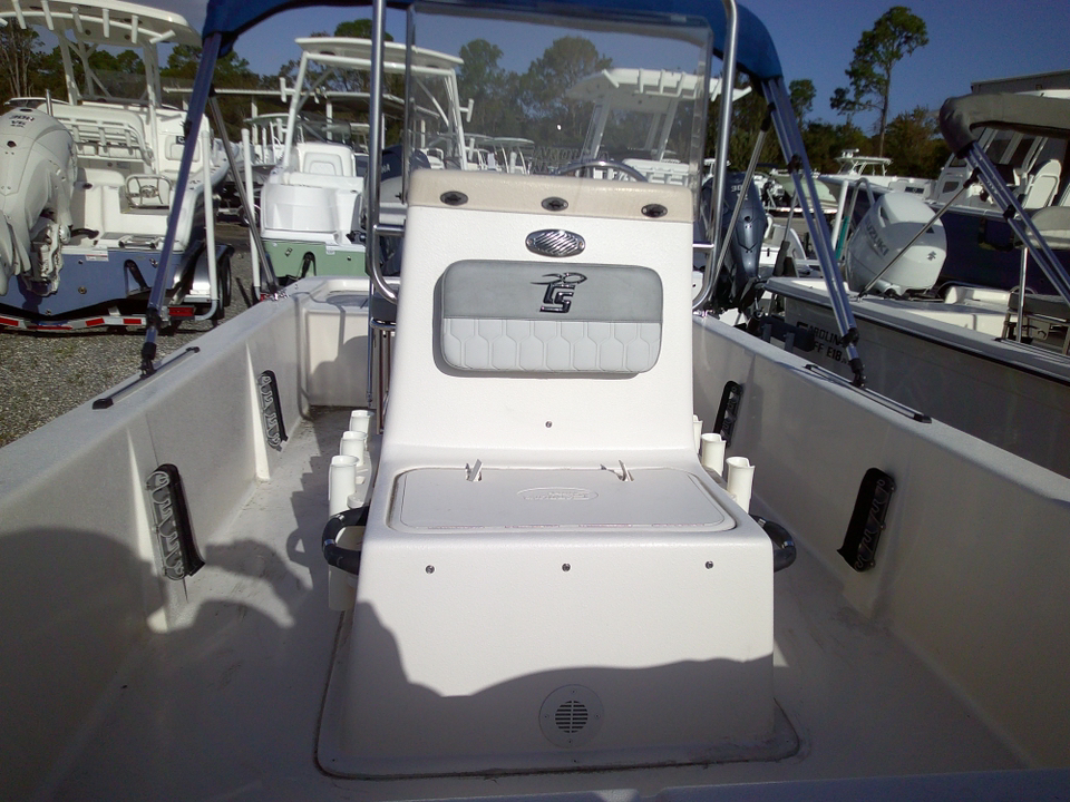 2025 Carolina Skiff E18 JVX  5