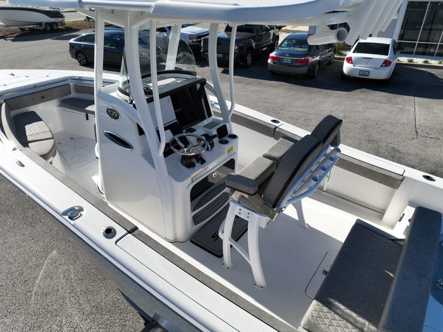 2023 Sea Pro 239CC  11