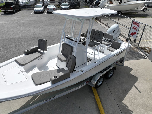 2024 Sea Pro 230 Bay  17