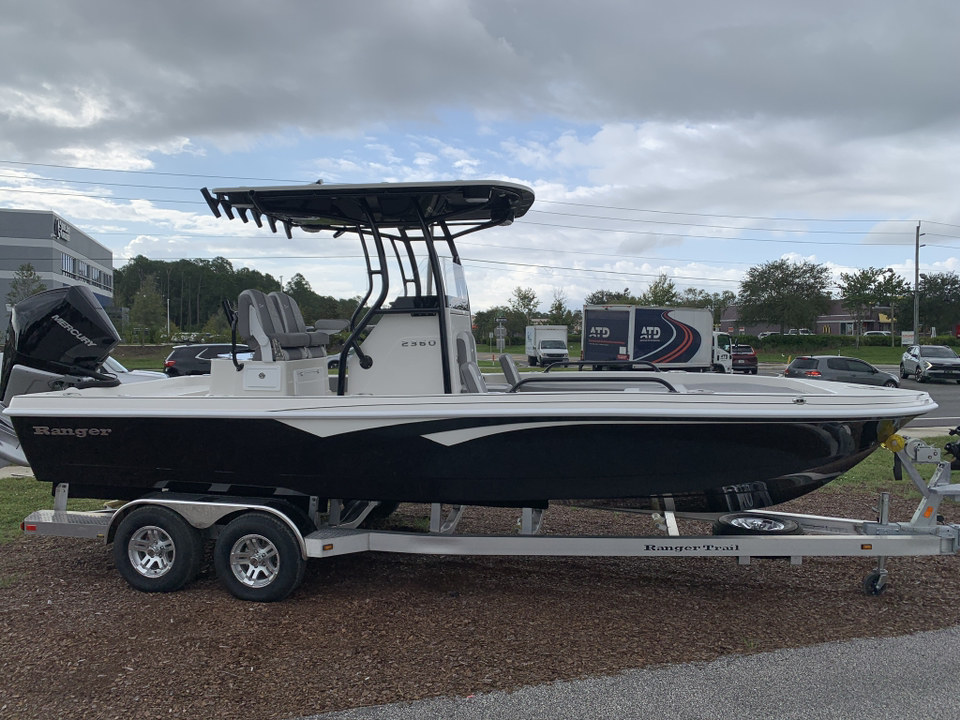 2024 Ranger Boats 2360 BAY  1