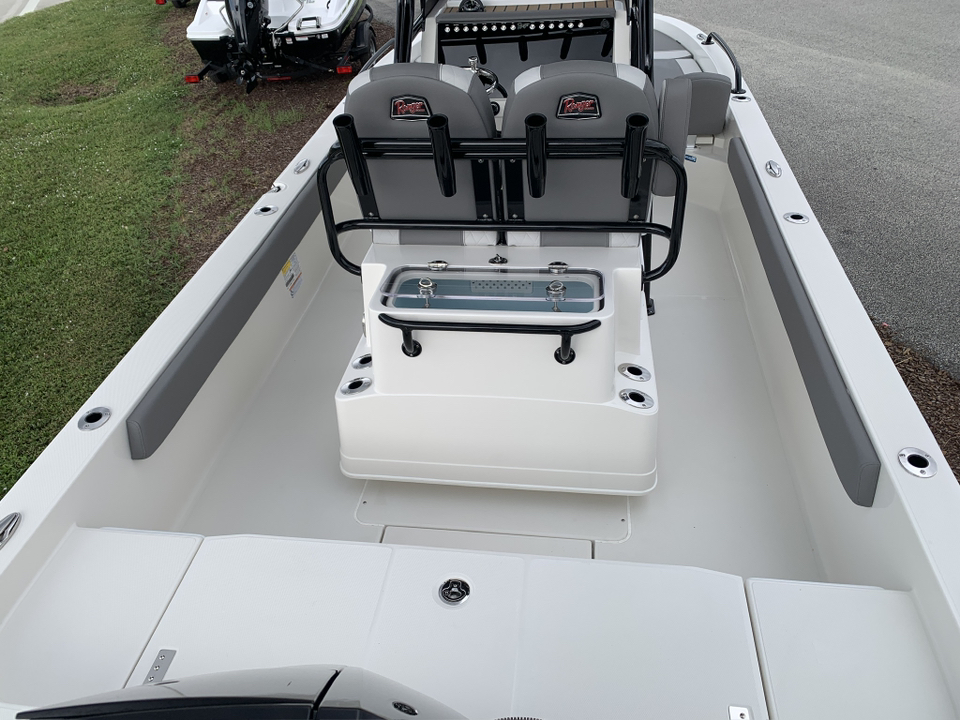 2024 Ranger Boats 2360 BAY  12