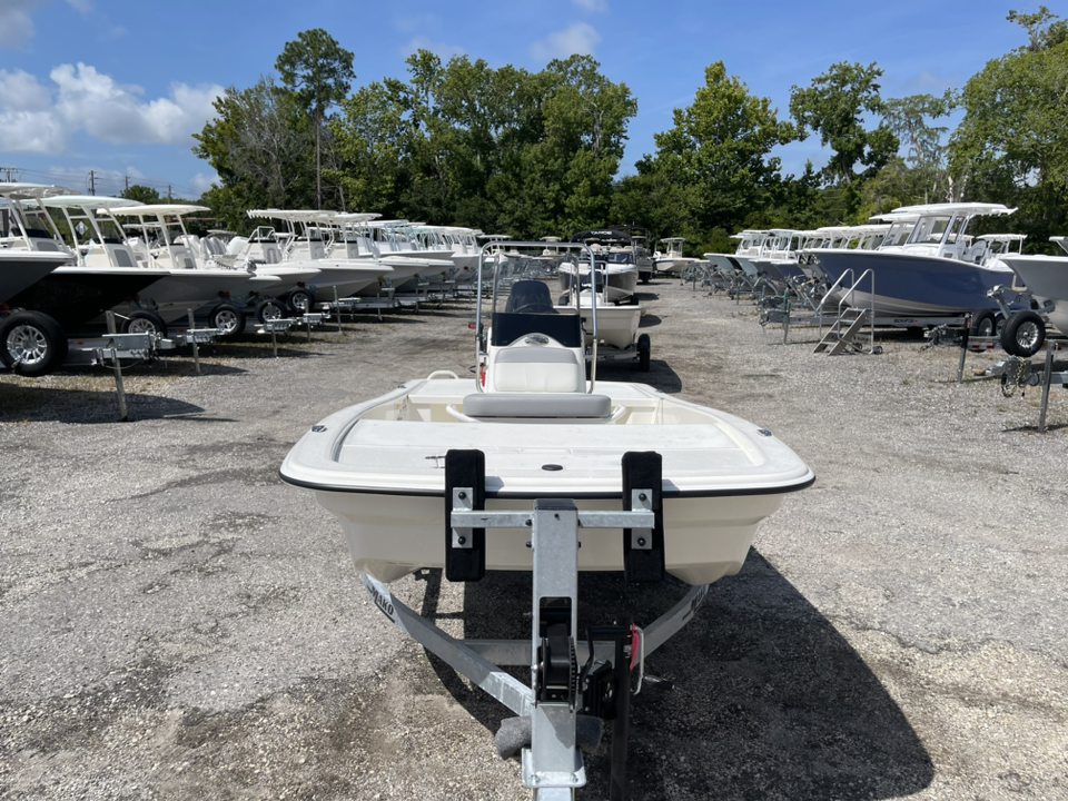 2024 Mako Pro Skiff 13 CC  8