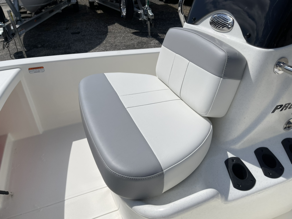 2024 Mako Pro Skiff 13 CC  16