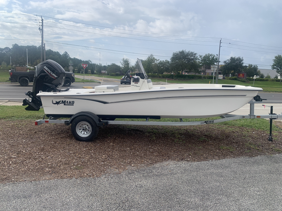 2025 Mako PRO SKIFF 17  1