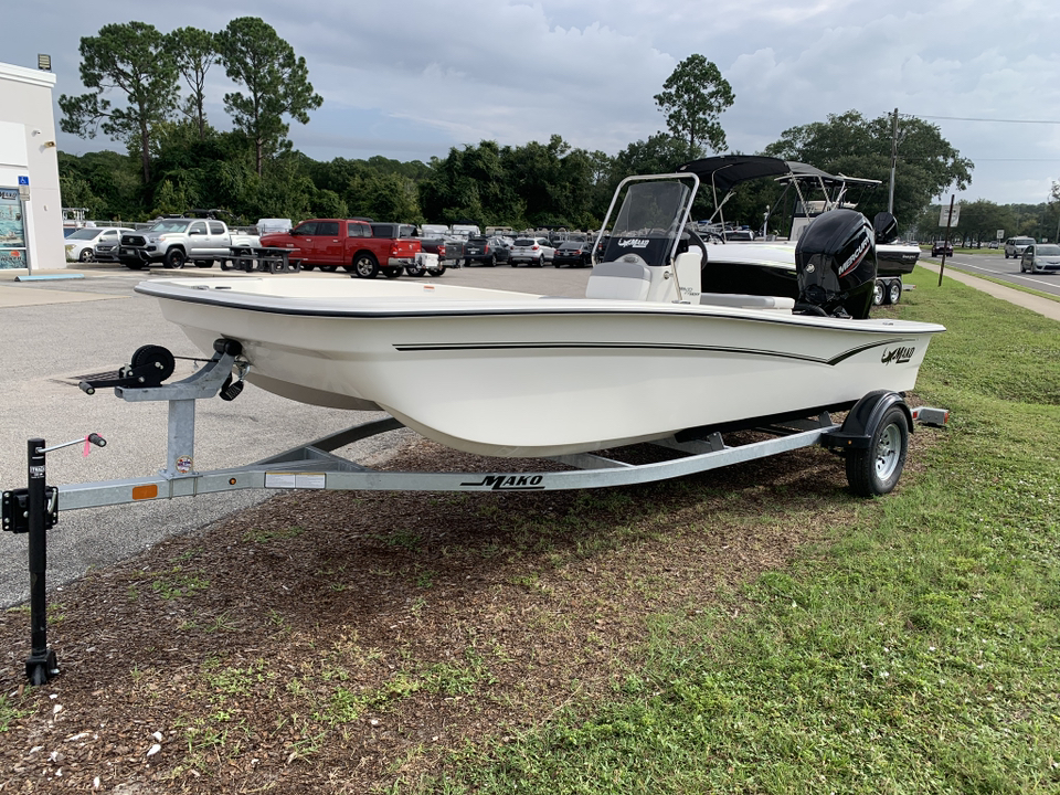 2025 Mako PRO SKIFF 17  8