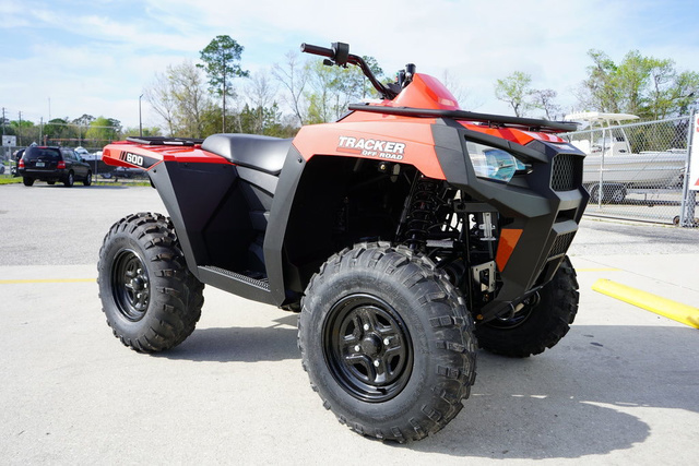 2023 TRACKER OFF ROAD 600 RED 6