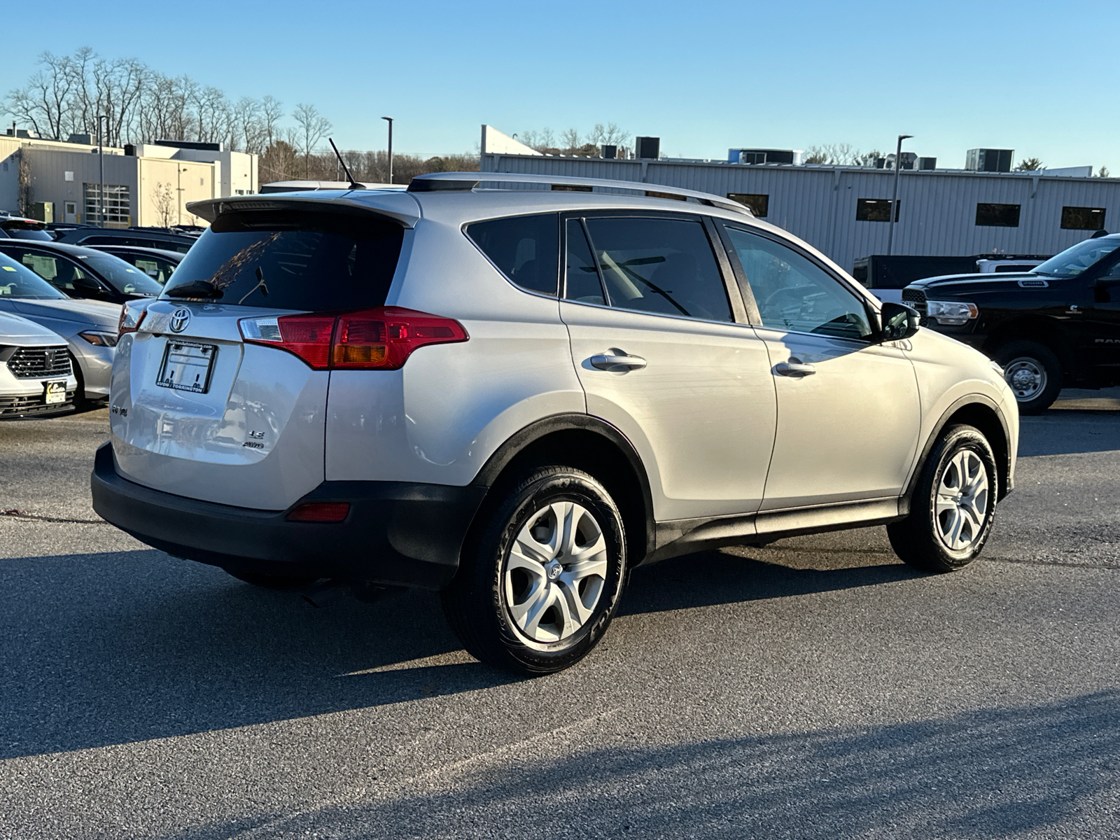 2015 Toyota RAV4 LE 4