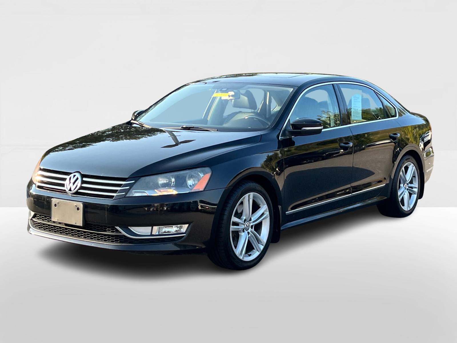 2015 Volkswagen Passat 1.8T SE 1