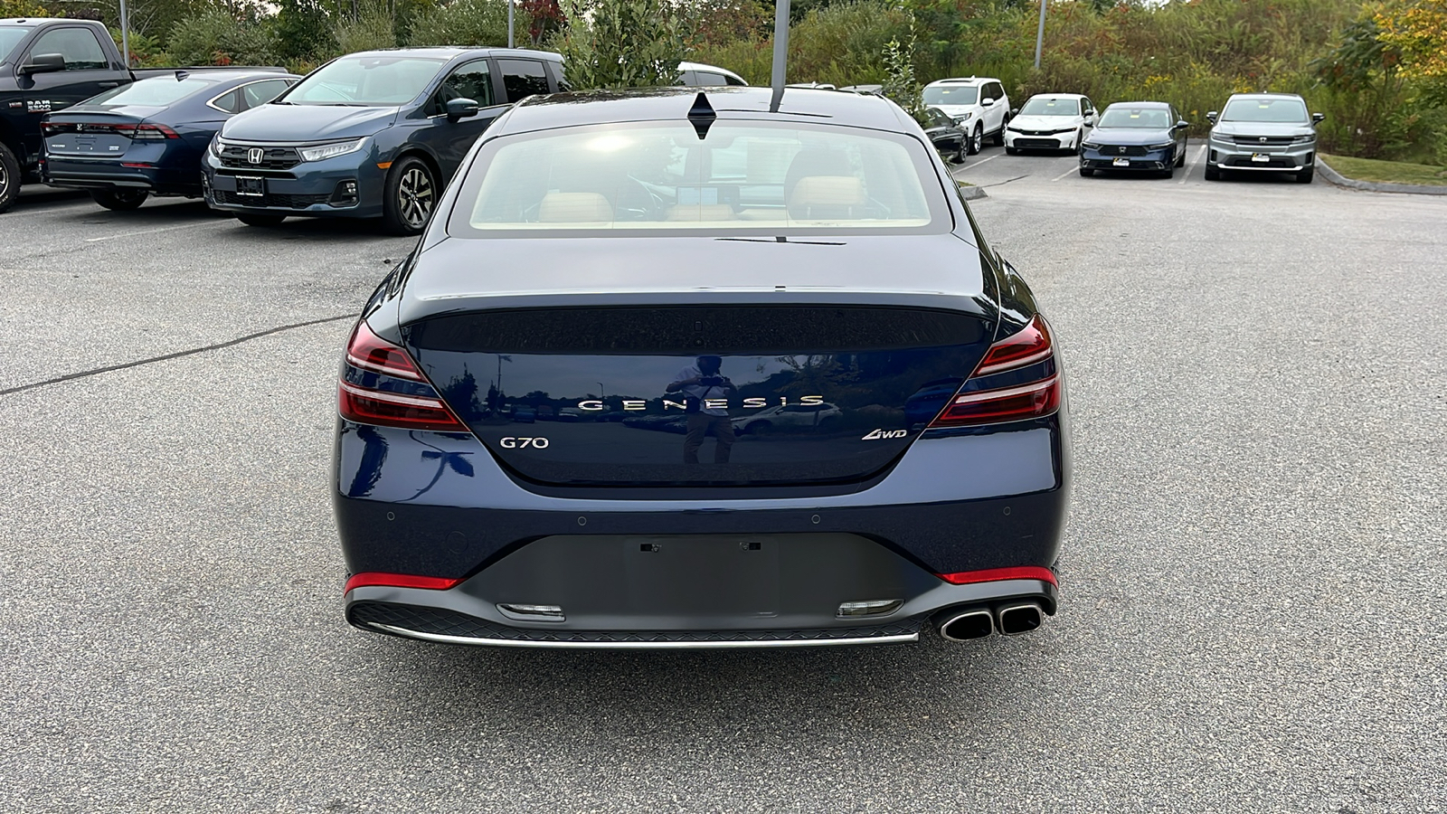 2022 Genesis G70 2.0T 4