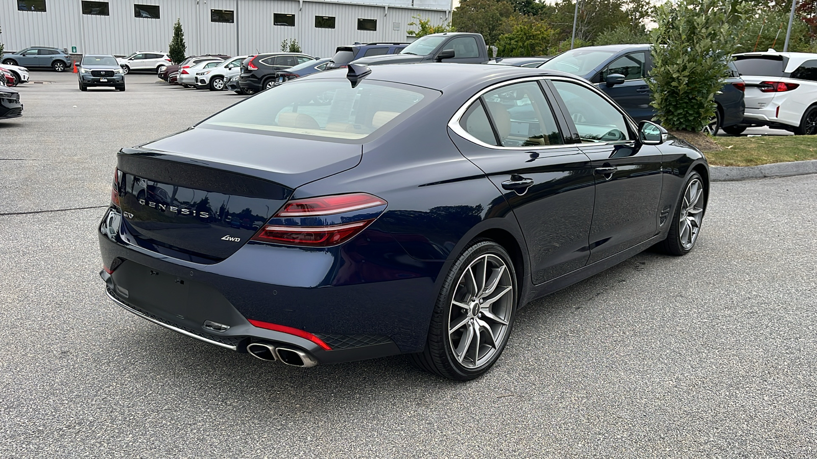 2022 Genesis G70 2.0T 5