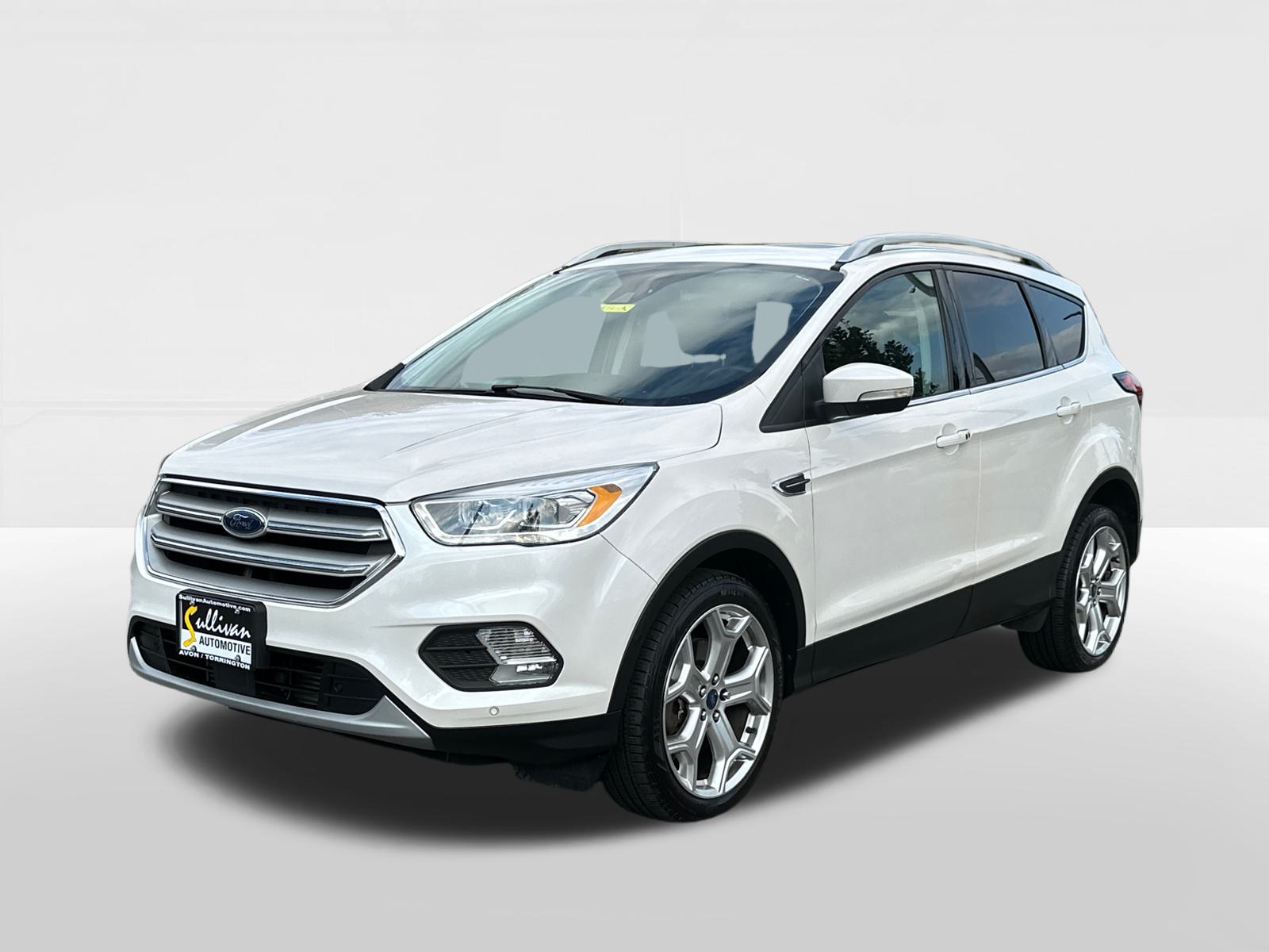 2019 Ford Escape Titanium 1