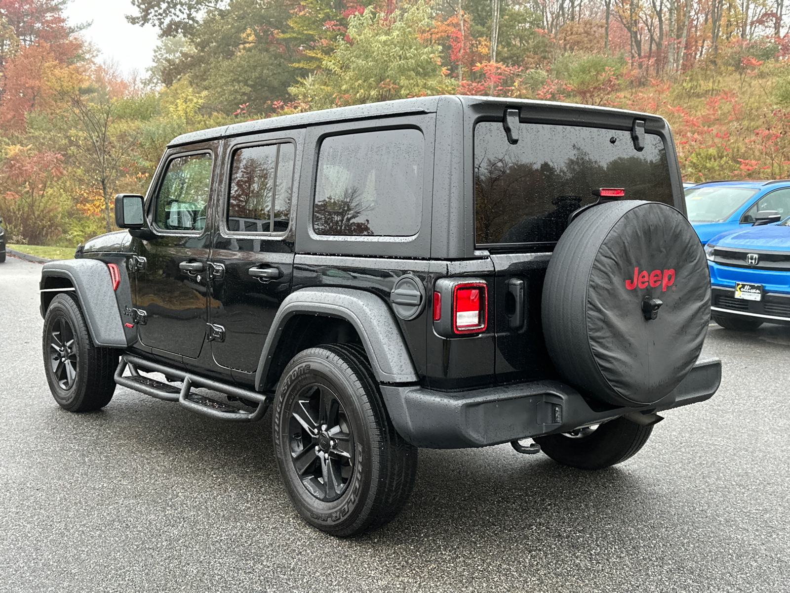 2023 Jeep Wrangler Sport 2