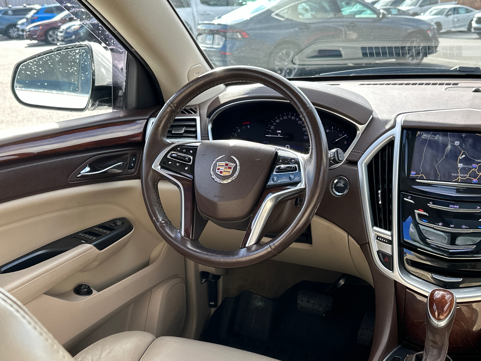 2015 Cadillac SRX Luxury 23