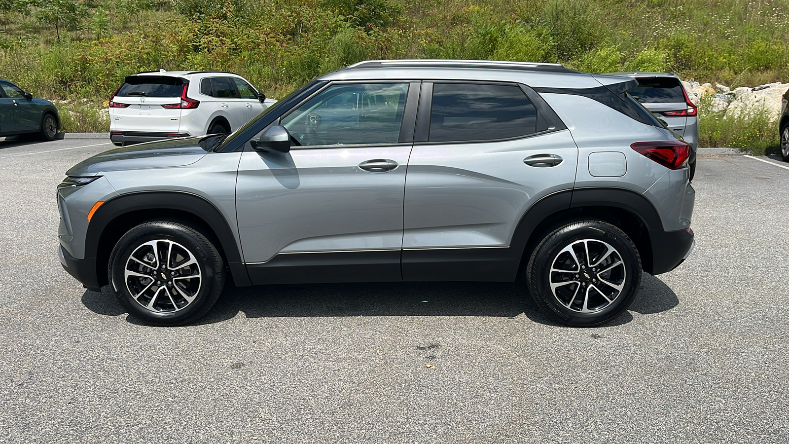 2024 Chevrolet TrailBlazer LT 2